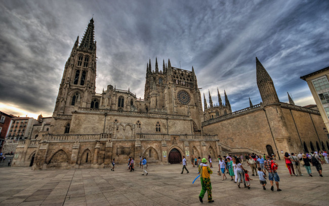 Обои картинки фото города, - католические соборы,  костелы,  аббатства, кафедральный, собор, город, бургос