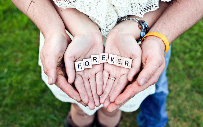 Обои картинки фото разное, руки, надпись