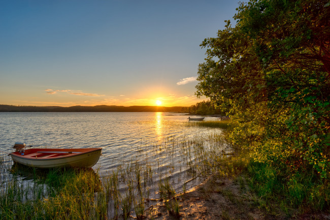 Обои картинки фото корабли, лодки,  шлюпки, река, лес