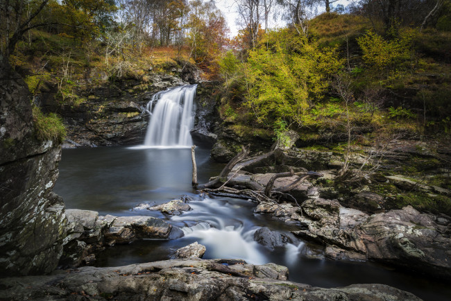 Обои картинки фото природа, водопады, лес, река, водопад