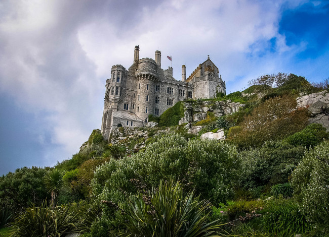 Обои картинки фото st michaels mount, города, замки франции, замок, холм