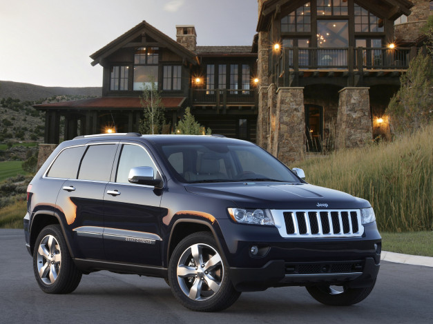 Обои картинки фото автомобили, jeep, дом, черный, джип