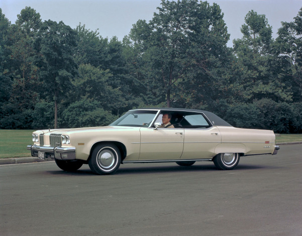Обои картинки фото автомобили, oldsmobile