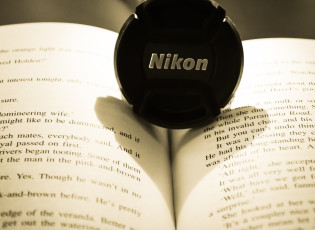 обоя бренды, nikon, книга, крышка