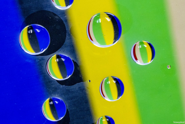 Обои картинки фото 3д графика, шары , balls, капли