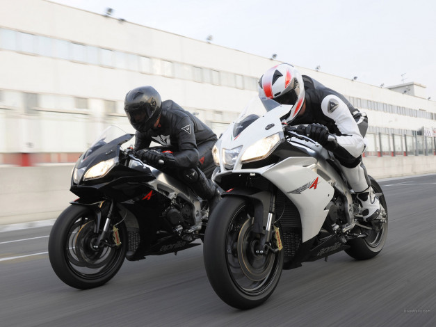 Обои картинки фото мотоциклы, aprilia