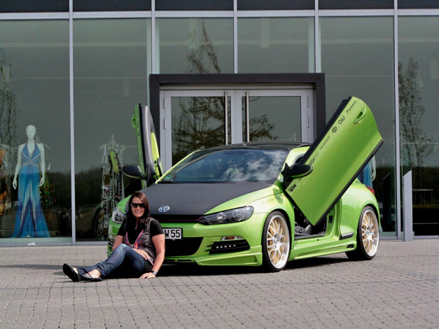 Обои картинки фото автомобили, авто, девушками