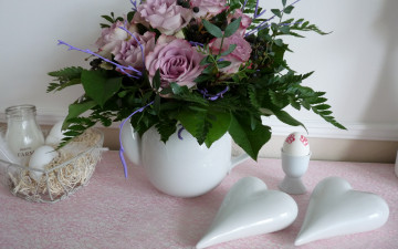 Картинка цветы букеты композиции розы сердечки папоротник