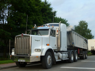 Картинка kenworth автомобили kenworth+ выставка улица company truck автобусы сша