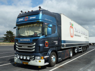 Картинка scania автомобили scania+ выставка улица грузовик контейнеровоз тягач