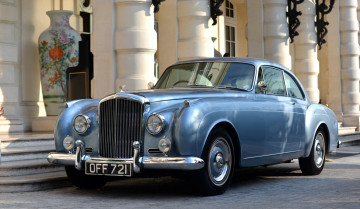 обоя bentley continental s1 mulliner fastback, автомобили, bentley, великобритания, элитные, v8, gt, премиум-класс, motors