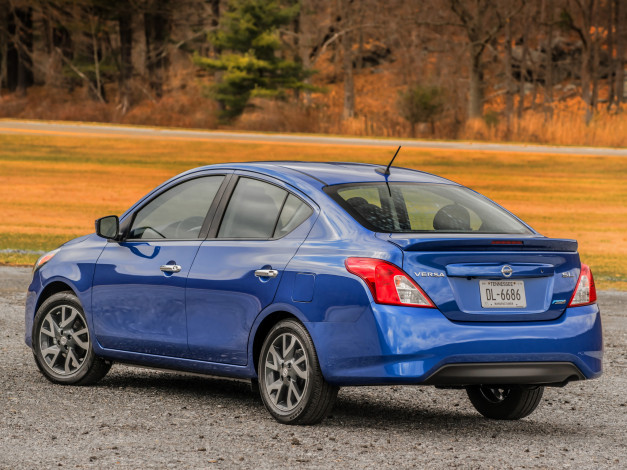 Обои картинки фото автомобили, nissan, datsun, versa, 2015г, синий, b17, sedan