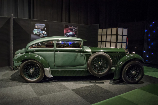 Обои картинки фото bentley speed six streamlined fastback, автомобили, выставки и уличные фото, bentley, gt, v8, элитные, великобритания, motors, премиум-класс