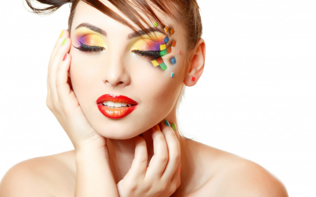 Обои картинки фото девушки, -unsort , лица,  портреты, стиль, модель, макияж, make, up, закрытые, глаза, губы, лицо, прическая, шея, руки