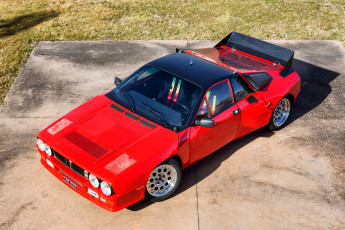 Картинка автомобили lancia