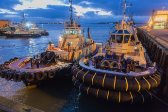 Картинка корабли баркасы+ +буксиры порт