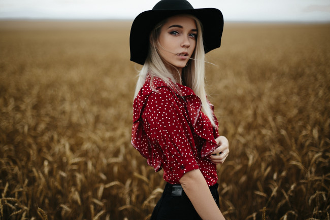 Обои картинки фото девушка, девушки, -unsort , блондинки,  светловолосые, модель