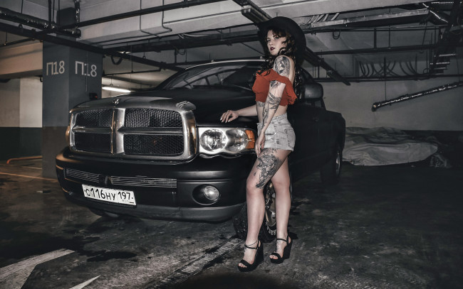 Обои картинки фото автомобили, -авто с девушками, dodge, ram