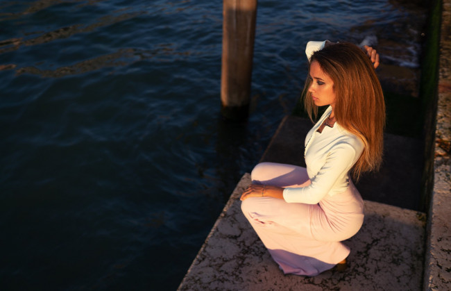 Обои картинки фото eleonora fabris, девушки, - брюнетки,  шатенки, девушка, красивая, супер, секси, няша, нежная, классная, модница, лапочка, мадам