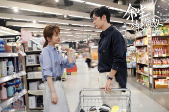 Картинка кино+фильмы the+oath+of+love гу вэй девушка магазин