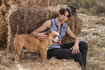 Картинка мужчины -unsort сено шляпа бульдог