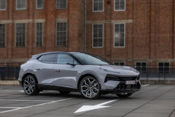 Картинка автомобили lotus