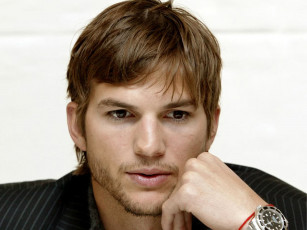 Картинка мужчины ashton kutcher