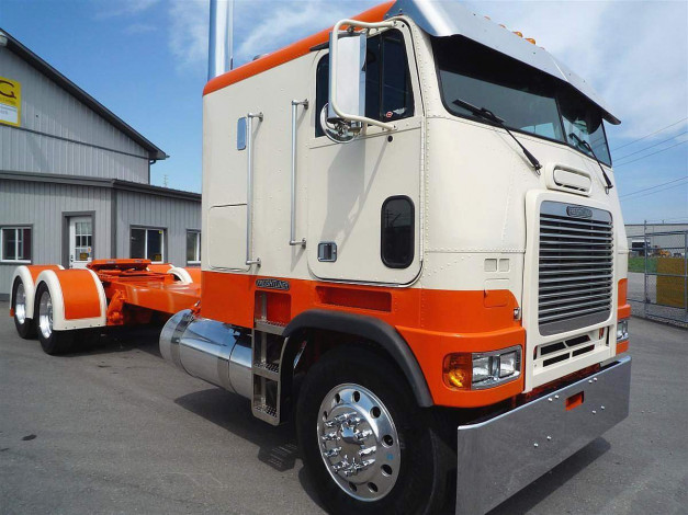 Обои картинки фото автомобили, freightliner