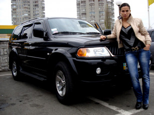 Картинка автомобили авто девушками