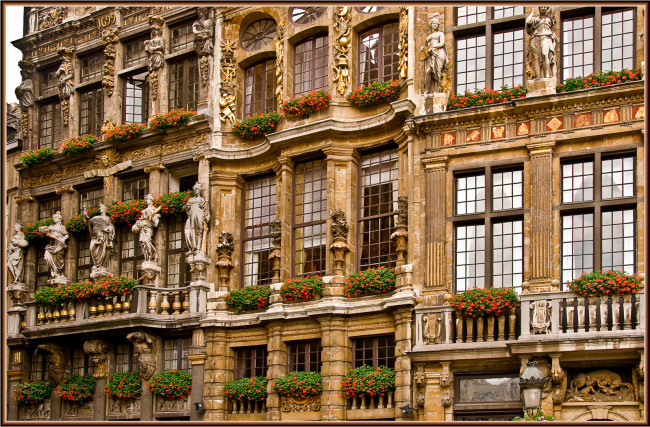 Обои картинки фото разное, элементы, архитектуры, цветы, окна, скульптуры