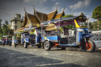 Картинка мотоциклы трёхколёсные+мотоциклы моторикшы