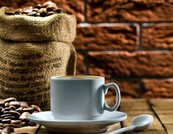 Обои картинки фото еда, кофе,  кофейные зёрна, мешок