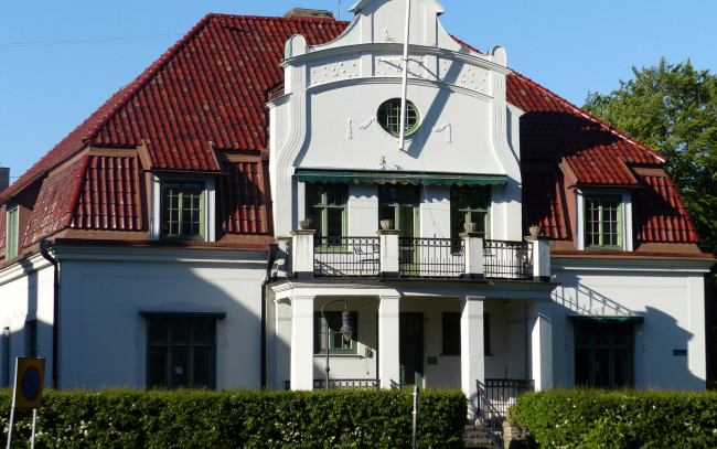 Обои картинки фото города, - здания,  дома, черепичная, крыша, дом, двухэтажный