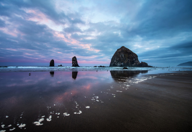 Обои картинки фото природа, побережье, небо, скалы, камни, море, облака