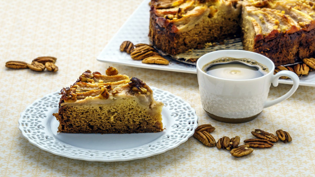 Обои картинки фото еда, пироги, пирог, орехи, пекан, кофе