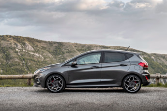 Картинка автомобили ford