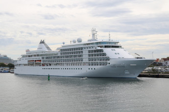 Картинка silver+whisper корабли лайнеры круиз лайнер