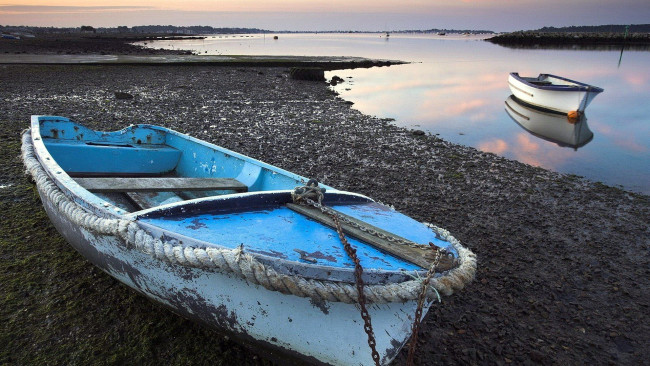 Обои картинки фото корабли, лодки,  шлюпки, река, вечер