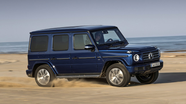 Обои картинки фото mercedes-benz g-class g550 2019, автомобили, mercedes-benz, 2019, g550, g-class