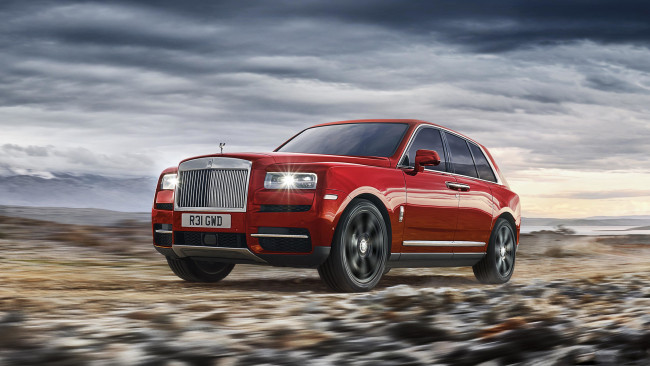 Обои картинки фото rolls-royce cullinan 2019, автомобили, rolls-royce, красный, cullinan, 2019