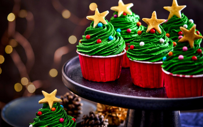 Обои картинки фото праздничные, угощения, новогодние, кексы, капкейки