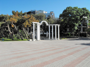 Картинка геленджик города другое