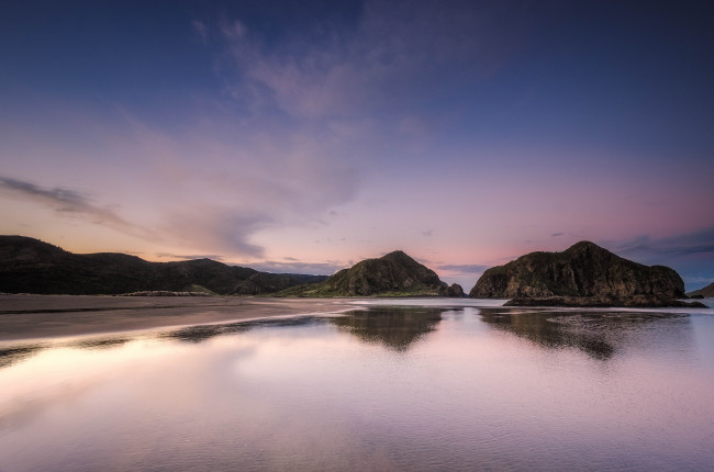 Обои картинки фото природа, реки, озера, закат, горы, море, пейзаж, пляж