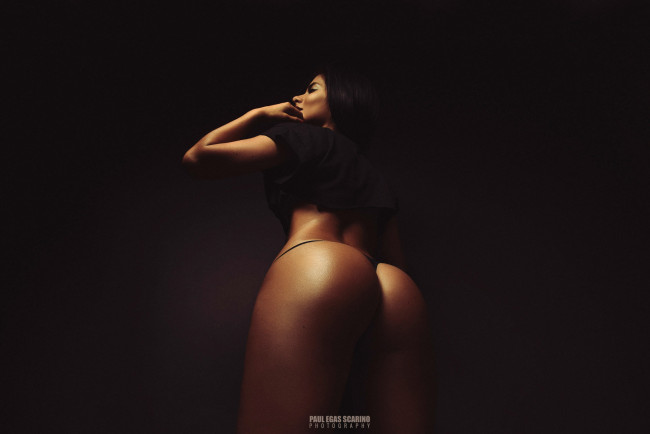 Обои картинки фото ma camila guzman, девушки, - брюнетки,  шатенки, paul, egas, scarino, девушка, позирует