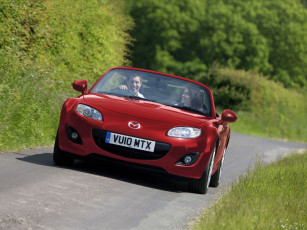 Картинка автомобили mazda