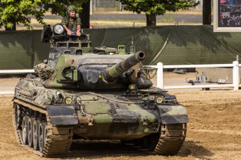 Картинка техника военная+техника бронетехника