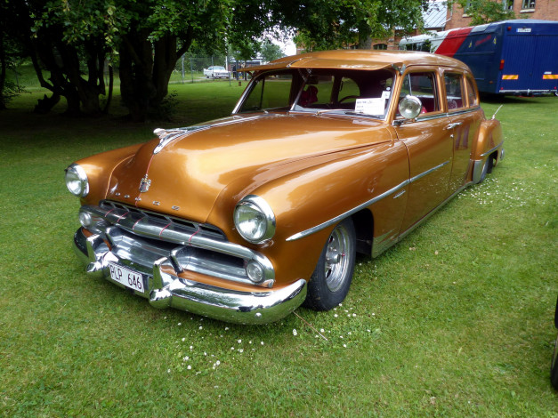 Обои картинки фото автомобили, выставки и уличные фото, dodge