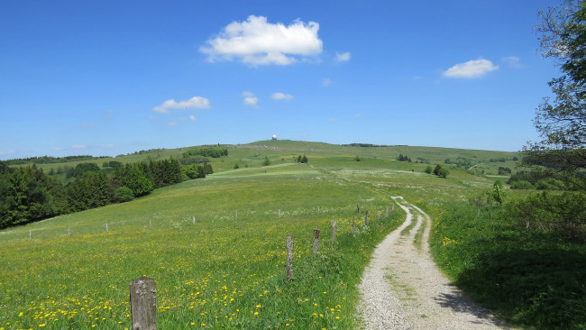 Обои картинки фото природа, пейзажи, поля, холмы