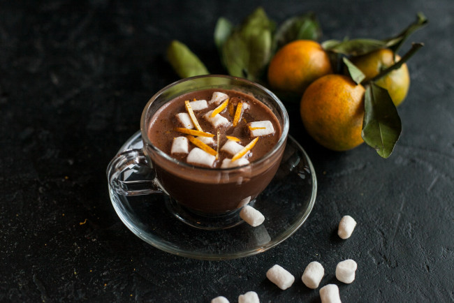 Обои картинки фото еда, кофе,  кофейные зёрна, напиток, холодный, вкусный, фрукты