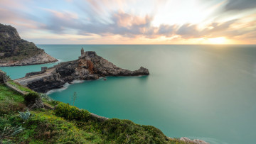 Картинка la+chiesa+di+san+pietro italy города -+католические+соборы +костелы +аббатства la chiesa di san pietro